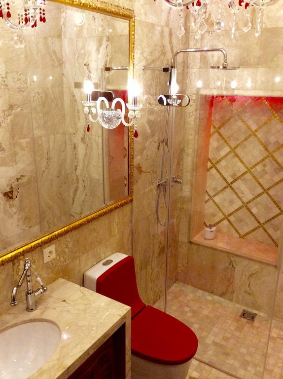 Luxury Pilies Avenue Apartment Вильнюс Экстерьер фото