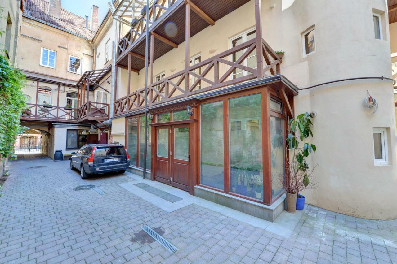 Luxury Pilies Avenue Apartment Вильнюс Экстерьер фото