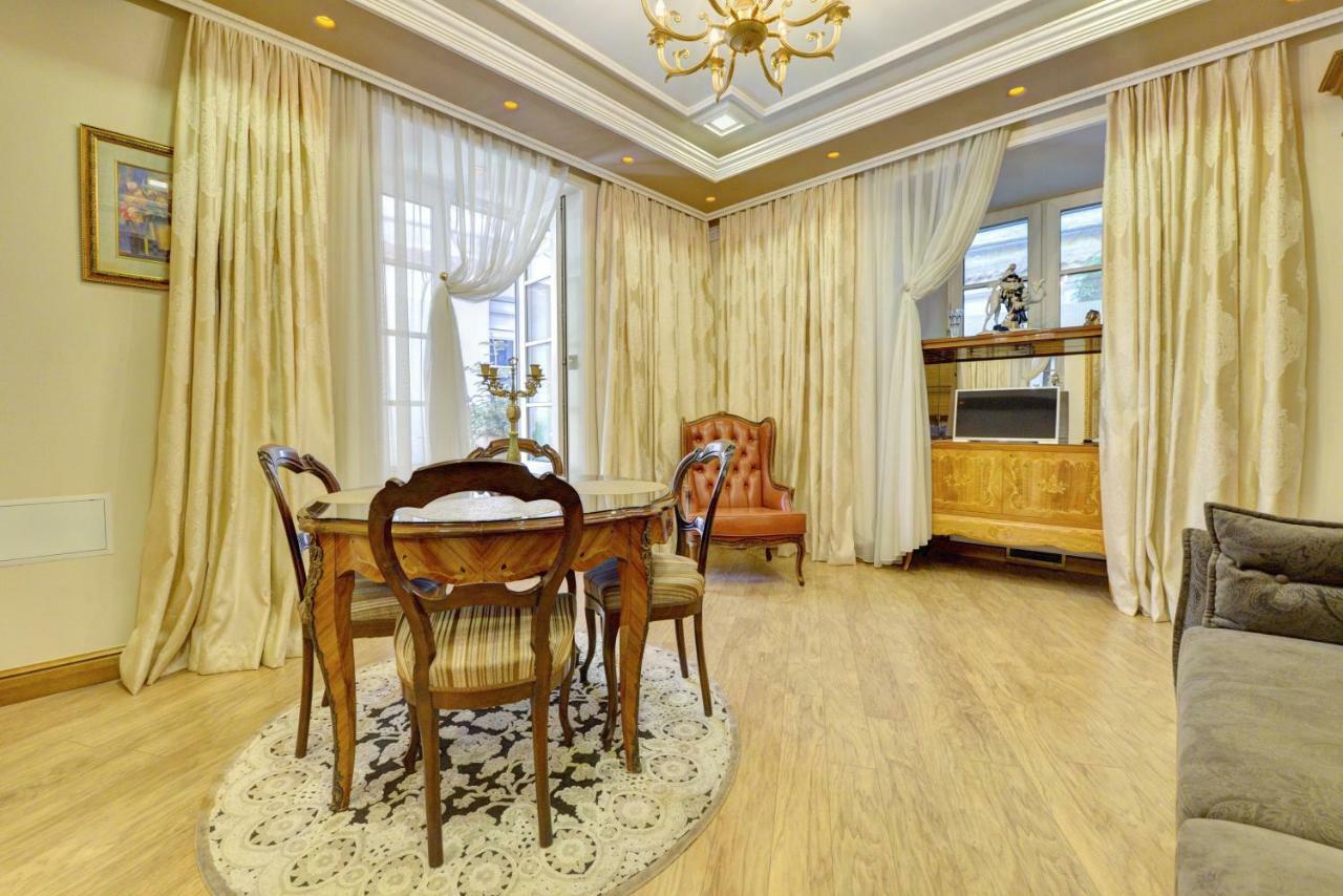 Luxury Pilies Avenue Apartment Вильнюс Экстерьер фото